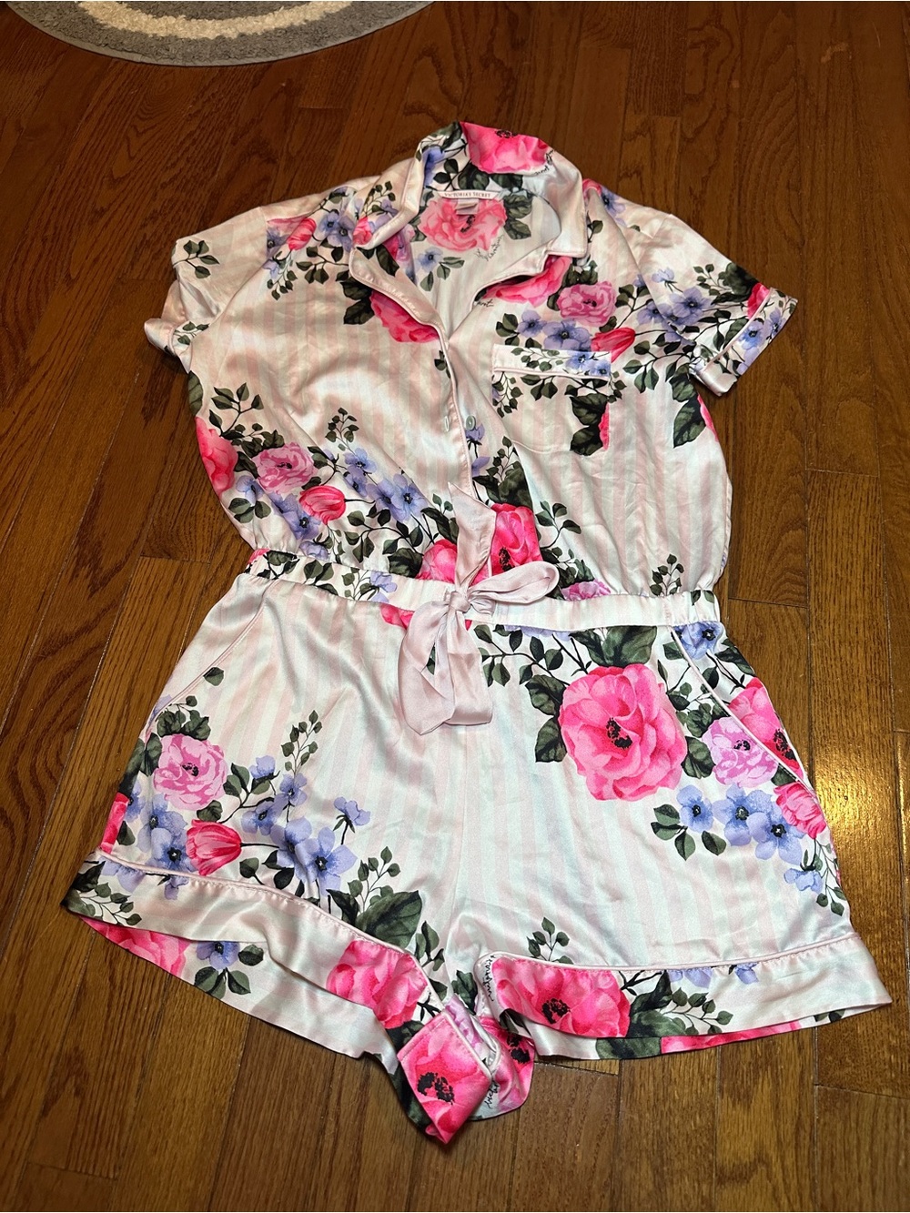 Victoria's Secret Floral Satin Romper Pajamas - Small - Picture 2 of 4